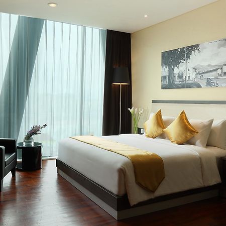 The 1O1 Malang Oj Hotel Exterior foto